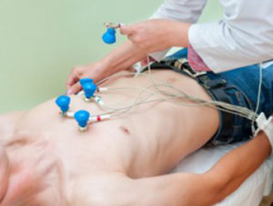 elettrocardiogramma paziente